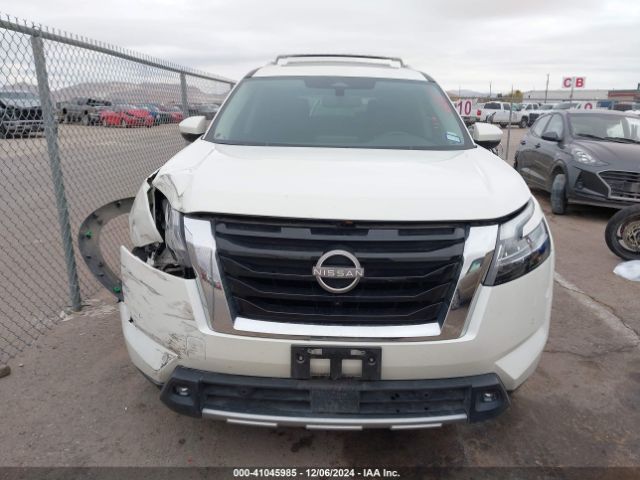 5N1DR3CB2NC272850 Nissan Pathfinder Sl 2wd