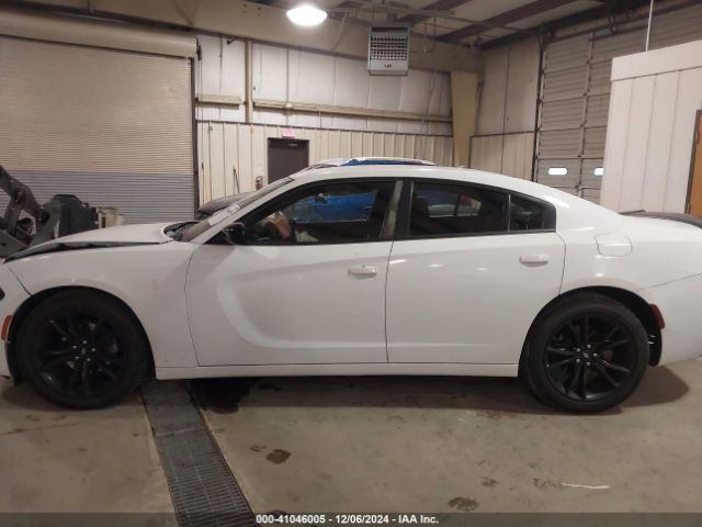 2C3CDXBG6JH206980 Dodge Charger Sxt Rwd
