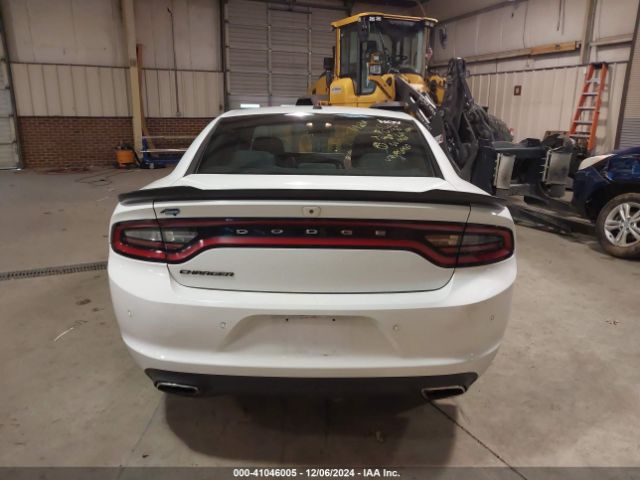 2C3CDXBG6JH206980 Dodge Charger Sxt Rwd