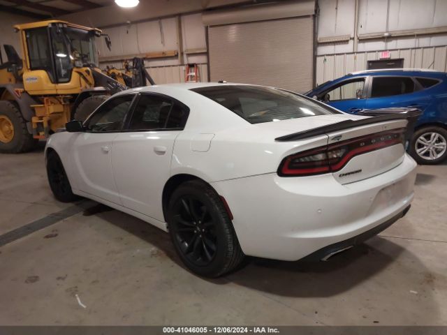 2C3CDXBG6JH206980 Dodge Charger Sxt Rwd