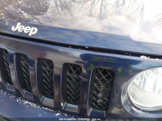 1C4NJPFA9ED650943 Jeep Patriot Latitude