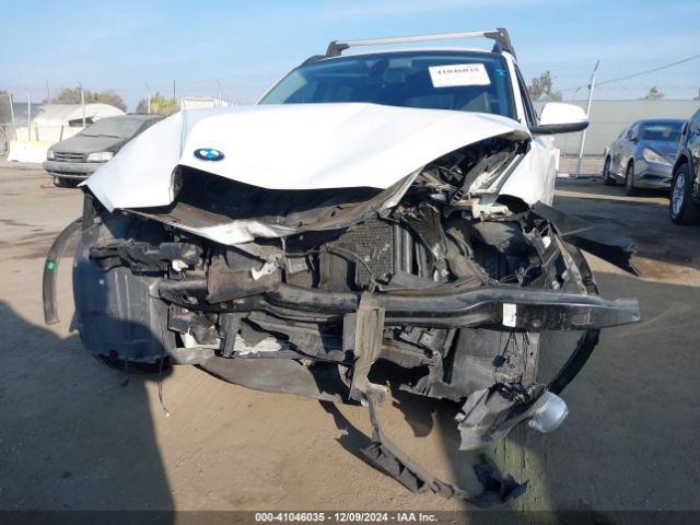 WBAVM1C56FV318785 BMW X1 Sdrive28i