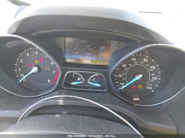 1FMCU9GD7JUB15702 Ford ESCAPE SE