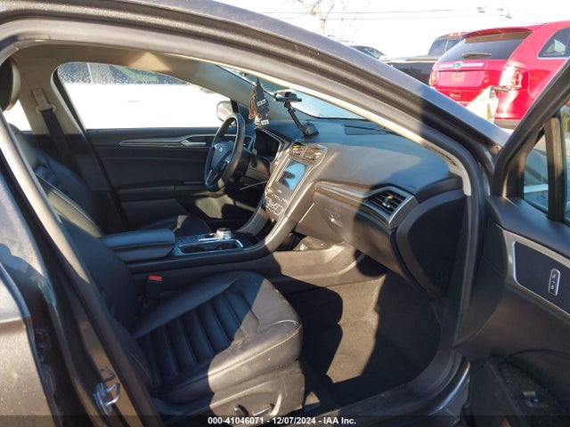 3FA6P0CD1LR130156 Ford FUSION SEL
