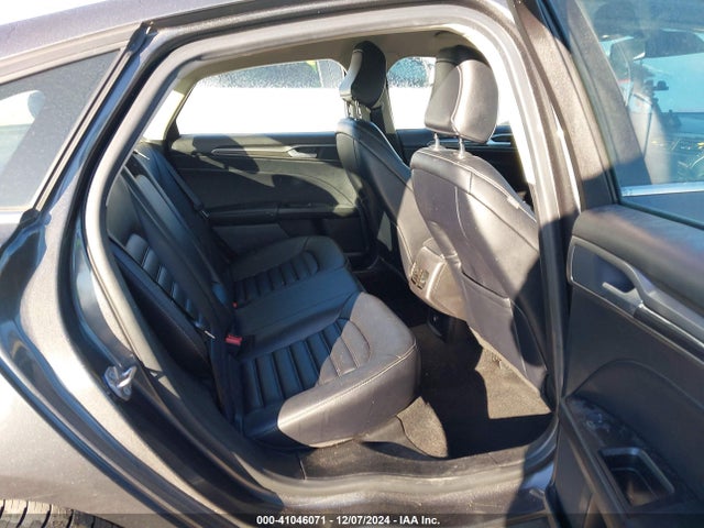 3FA6P0CD1LR130156 Ford FUSION SEL