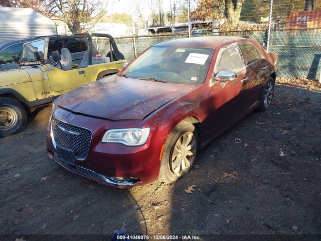 2C3CCAKG0JH300210 Chrysler 300 Limited Awd