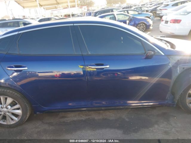 5XXGW4L22HG144600 KIA Optima Sx Turbo