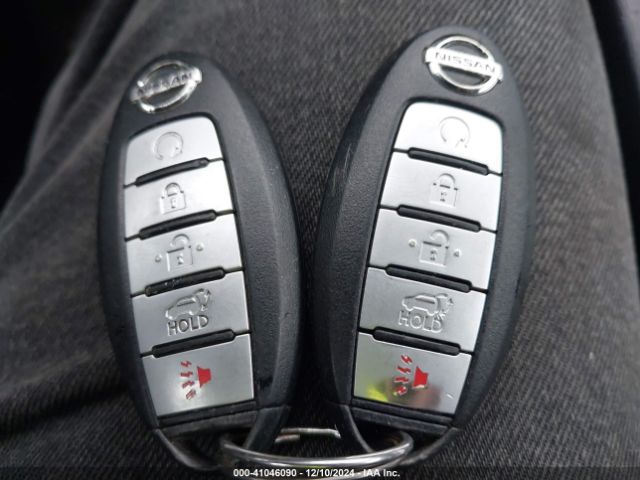 5N1AZ2MH9HN184032 Nissan Murano Platinum