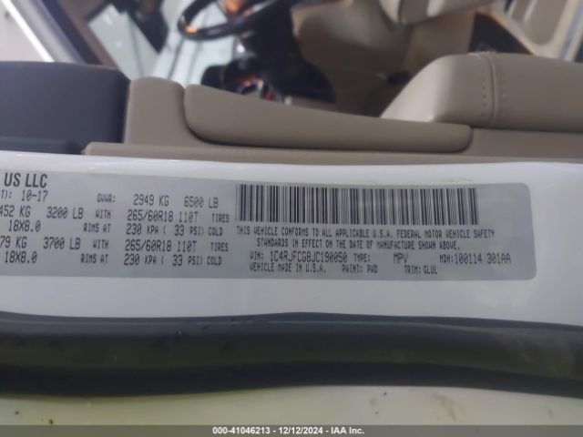 1C4RJFCG8JC190050 Jeep Grand Cherokee Overland 4x4