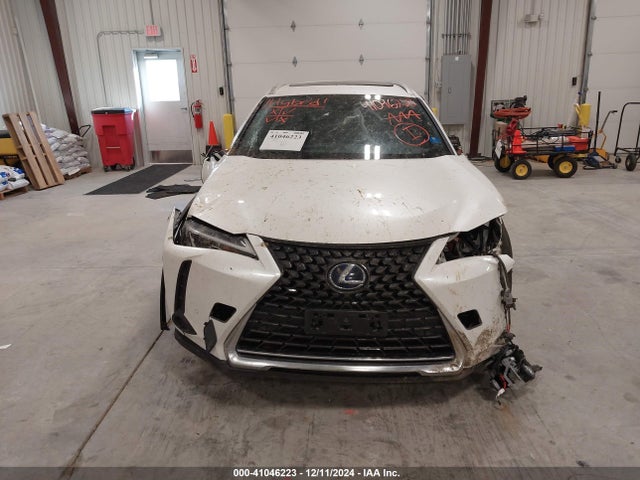 JTHP9JBHXM2041595 Lexus UX 250H