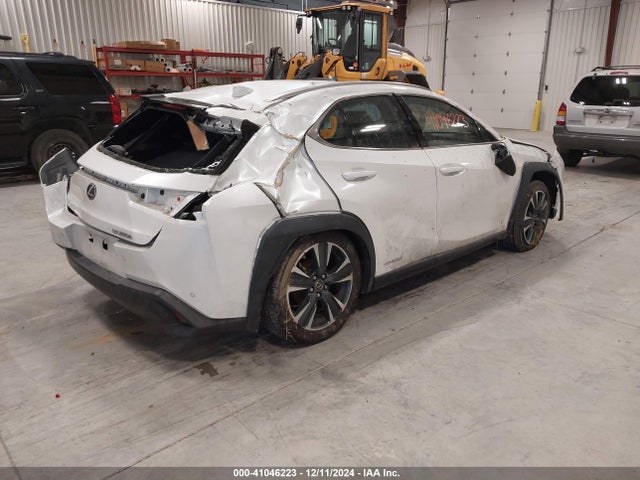 JTHP9JBHXM2041595 Lexus UX 250H