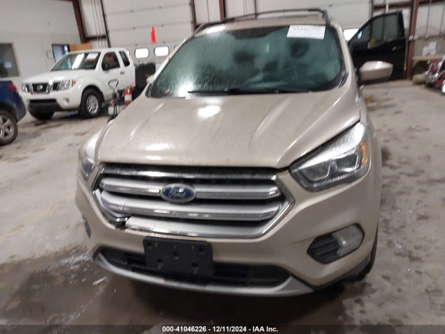 1FMCU9GDXHUB17048 Ford ESCAPE SE
