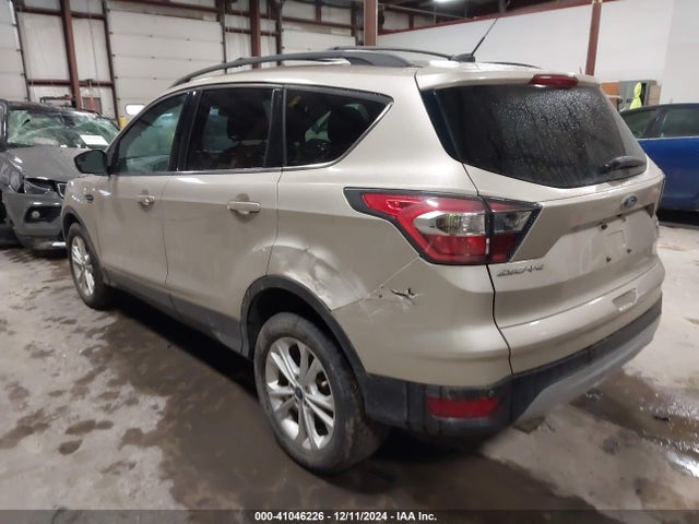 1FMCU9GDXHUB17048 Ford ESCAPE SE