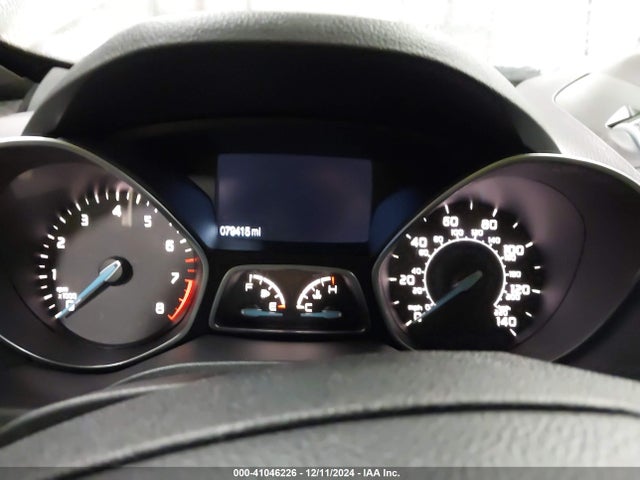 1FMCU9GDXHUB17048 Ford ESCAPE SE
