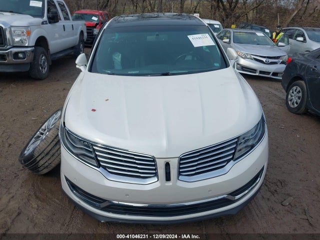 2LMTJ6LR8GBL22448 Lincoln Mkx Reserve