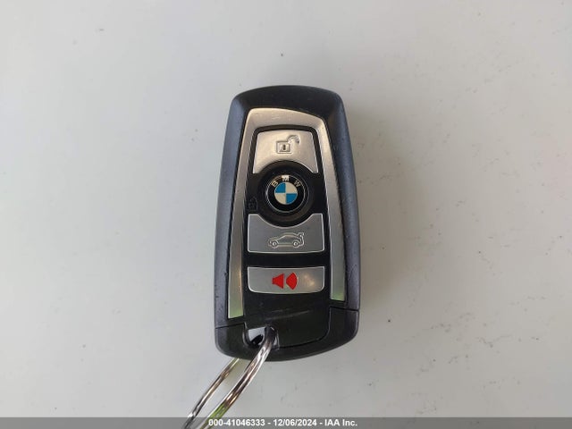 WBS3R9C55GK335681 BMW M4