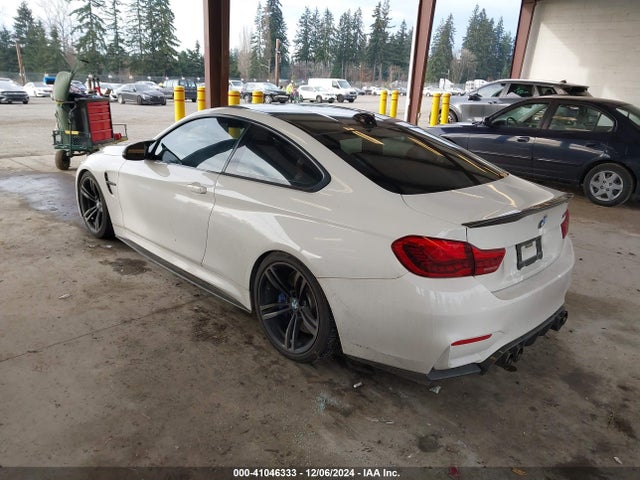 WBS3R9C55GK335681 BMW M4