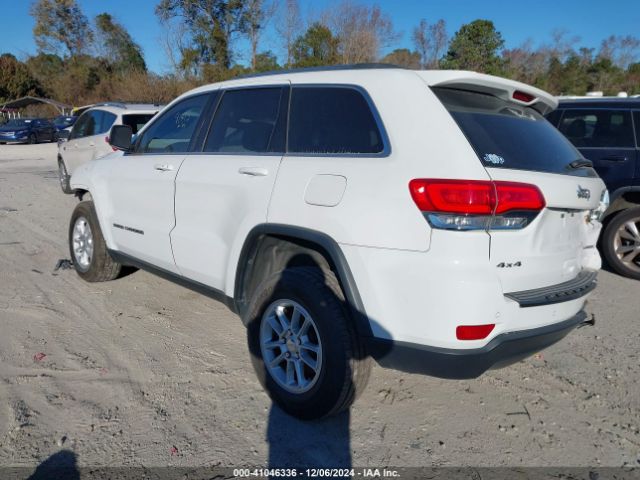 1C4RJFAG5KC817890 Jeep Grand Cherokee Laredo E 4x4