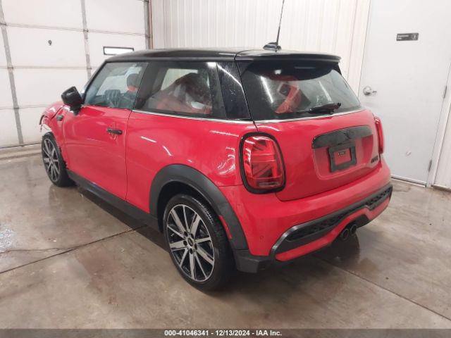 2024 MINI HARDTOP WMW53DH03R2V07546 Photo 2
