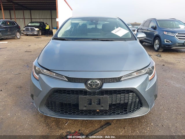 Toyota COROLLA LE 2022 JTDEPMAEXN3020006 Image 12