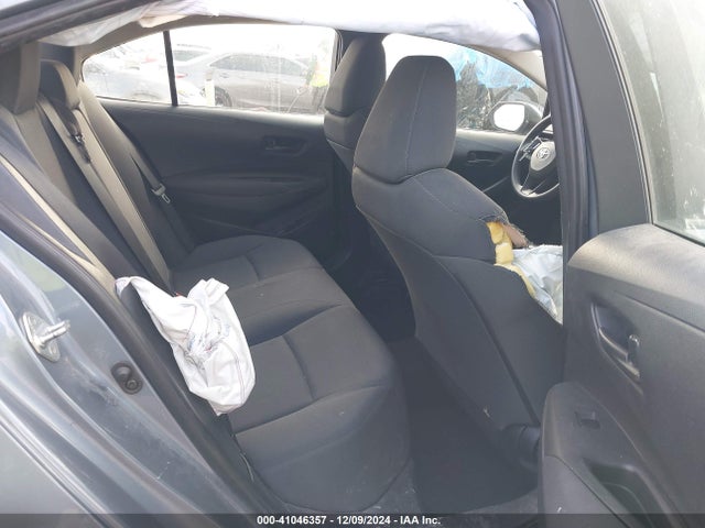 Toyota COROLLA LE 2022 JTDEPMAEXN3020006 Image 8