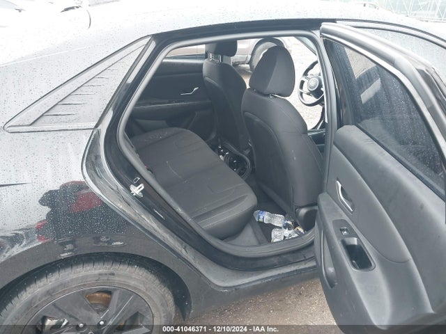 5NPLS4AG7MH031538 Hyundai ELANTRA SEL