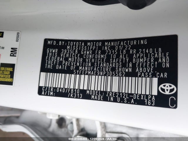 5YFEPMAE9NP305562 Toyota COROLLA LE