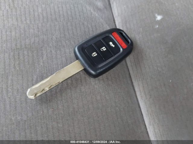 5J6RM4H32EL098966 Honda CR-V LX