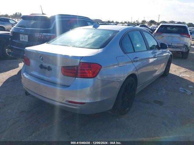 WBA3C3C54EF984977 BMW 320i Xdrive