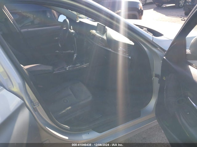 WBA3C3C54EF984977 BMW 320i Xdrive