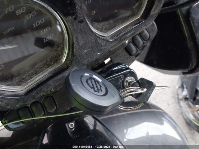 2023 HARLEY-DAVIDSON FLTRT 1HD1MFP13PB859543 Photo 10