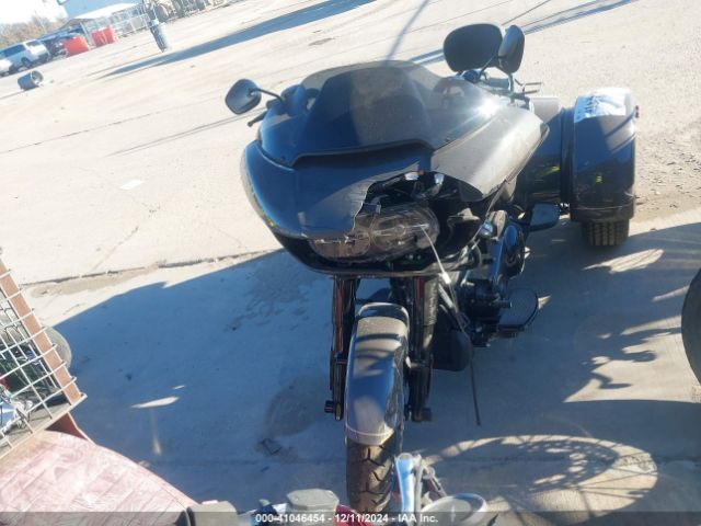 2023 HARLEY-DAVIDSON FLTRT 1HD1MFP13PB859543 Photo 4