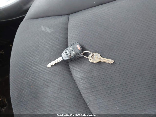 1C3CCBAB8EN168516 Chrysler 200 LX