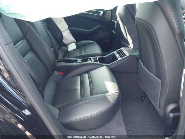 WP0AB2A71HL121006 Porsche Panamera 4s