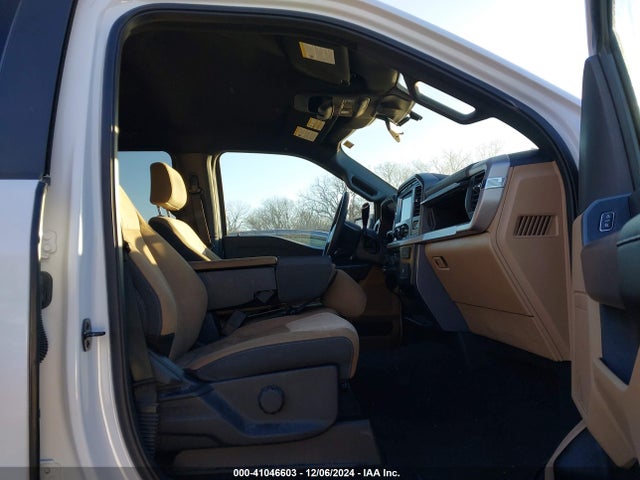 Ford F-150 Xlt 2023 1FTEW1C84PKE84555 Image 5