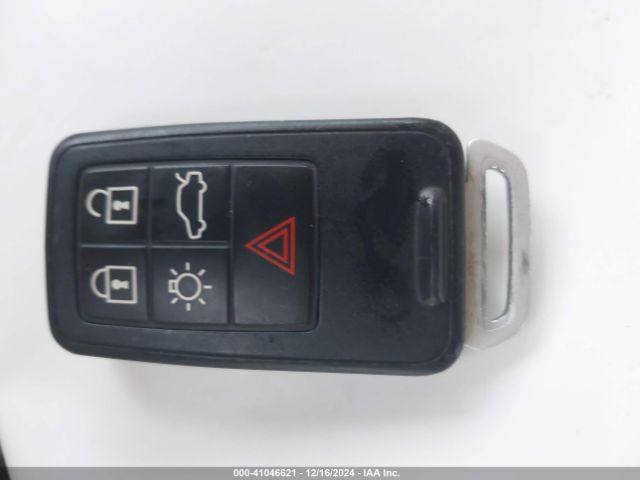 YV1612TK4F2362890 Volvo S60 T5 Premier