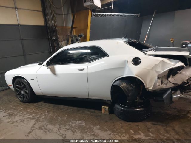2C3CDZBT5JH228140 Dodge Challenger R/t Plus Shaker