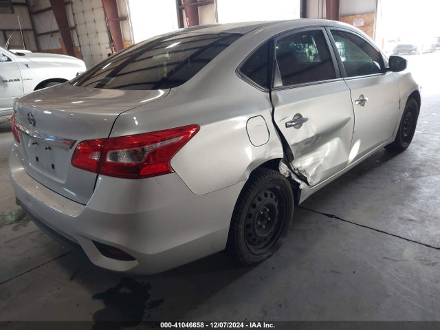 3N1AB7AP0JY325681 Nissan SENTRA S