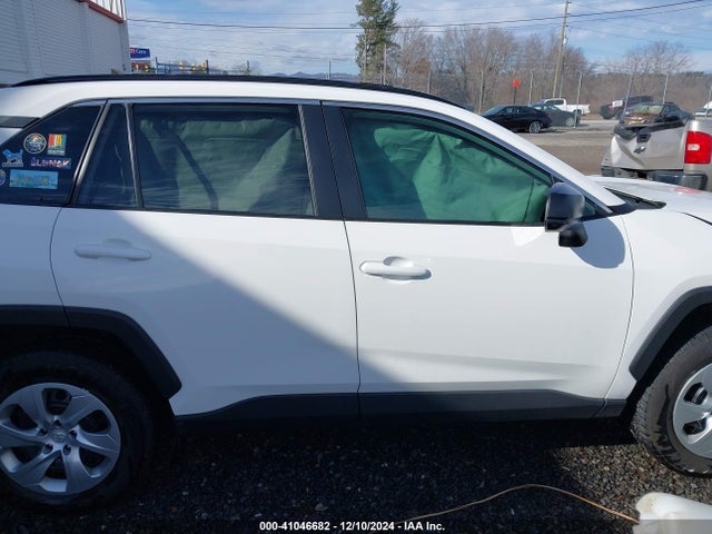 Toyota RAV4 LE 2020 2T3F1RFV8LW129117 Image 13
