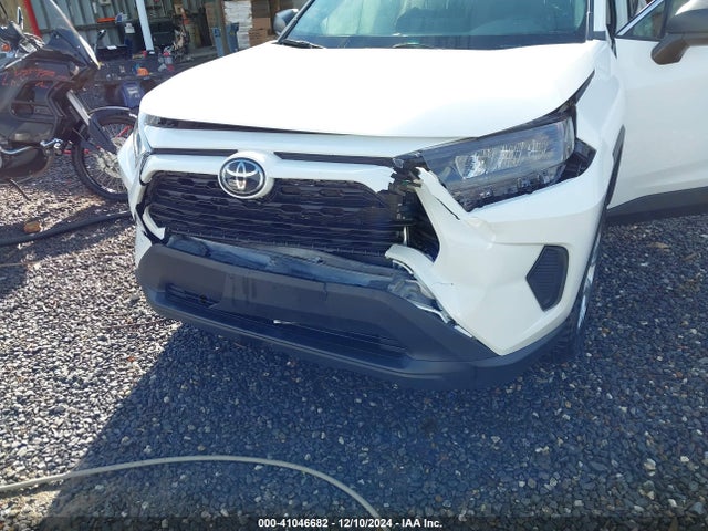 Toyota RAV4 LE 2020 2T3F1RFV8LW129117 Image 6