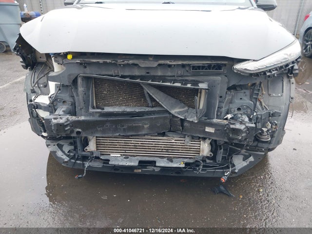 KM8K3CA57JU128236 Hyundai Kona Limited
