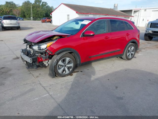 KNDCB3LC0H5090814 KIA NIRO LX