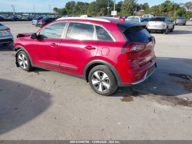 KNDCB3LC0H5090814 KIA NIRO LX