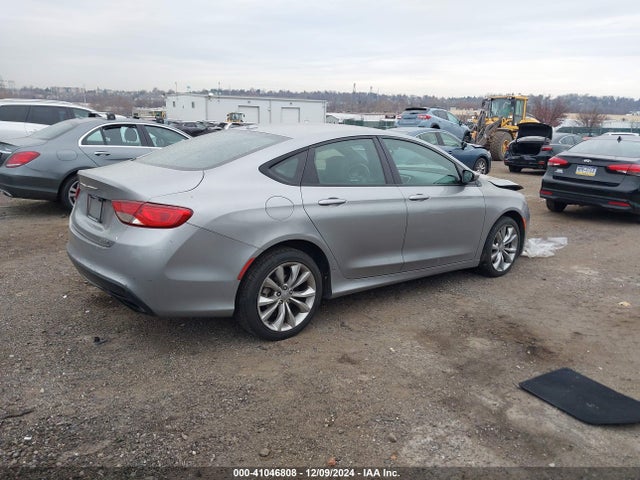 1C3CCCBB6FN725817 Chrysler 200 S
