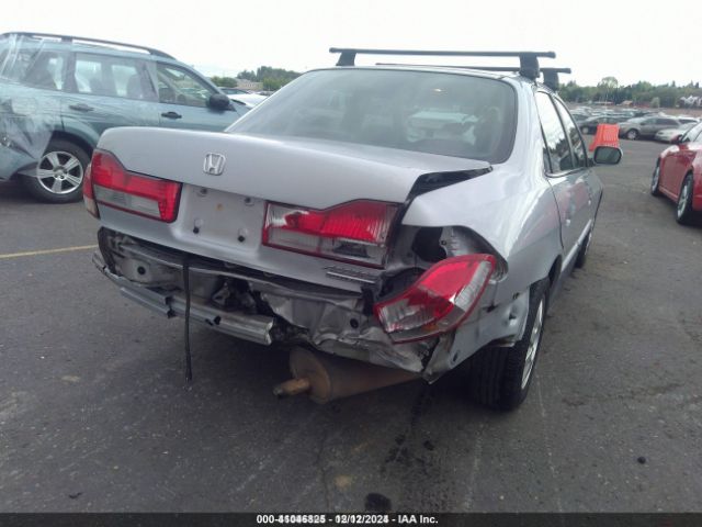 2002 HONDA ACCORD SDN 1HGCG56772A002059 Photo 5