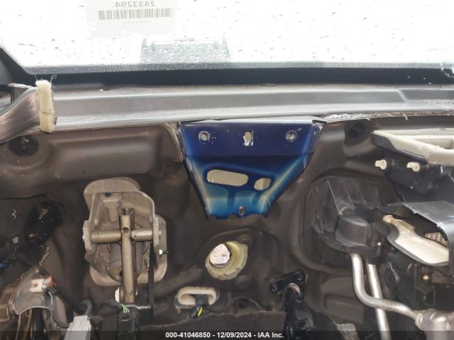 1C4RJFCG8JC379927 Jeep Grand Cherokee Overland