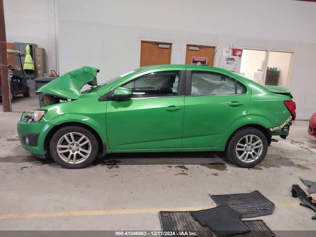 1G1JC5SH9G4148526 Chevrolet Sonic Lt Auto