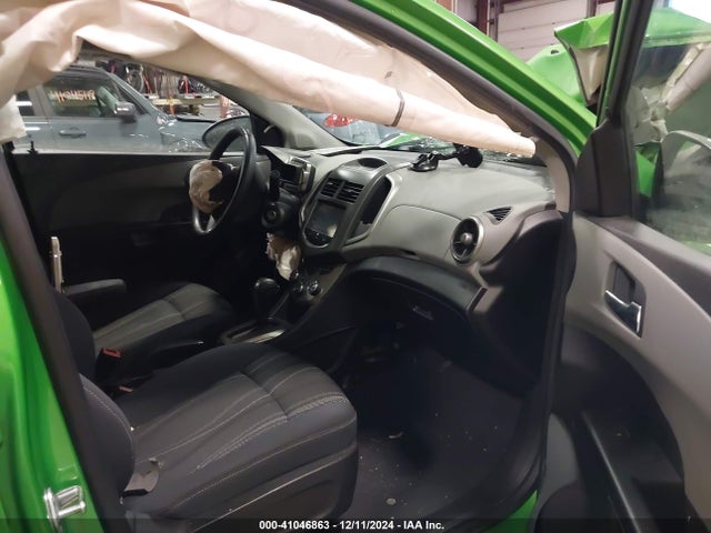 1G1JC5SH9G4148526 Chevrolet Sonic Lt Auto