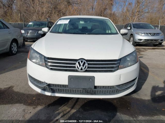 1VWAS7A32EC108865 Volkswagen Passat 1.8t S
