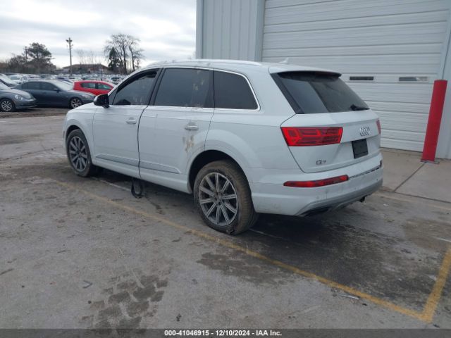 WA1VAAF79JD023276 Audi Q7 3.0t Premium